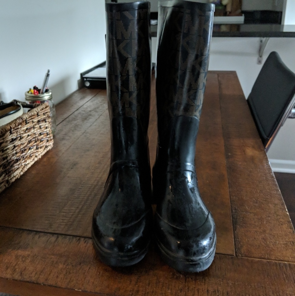 Micheal Kors Rain boots